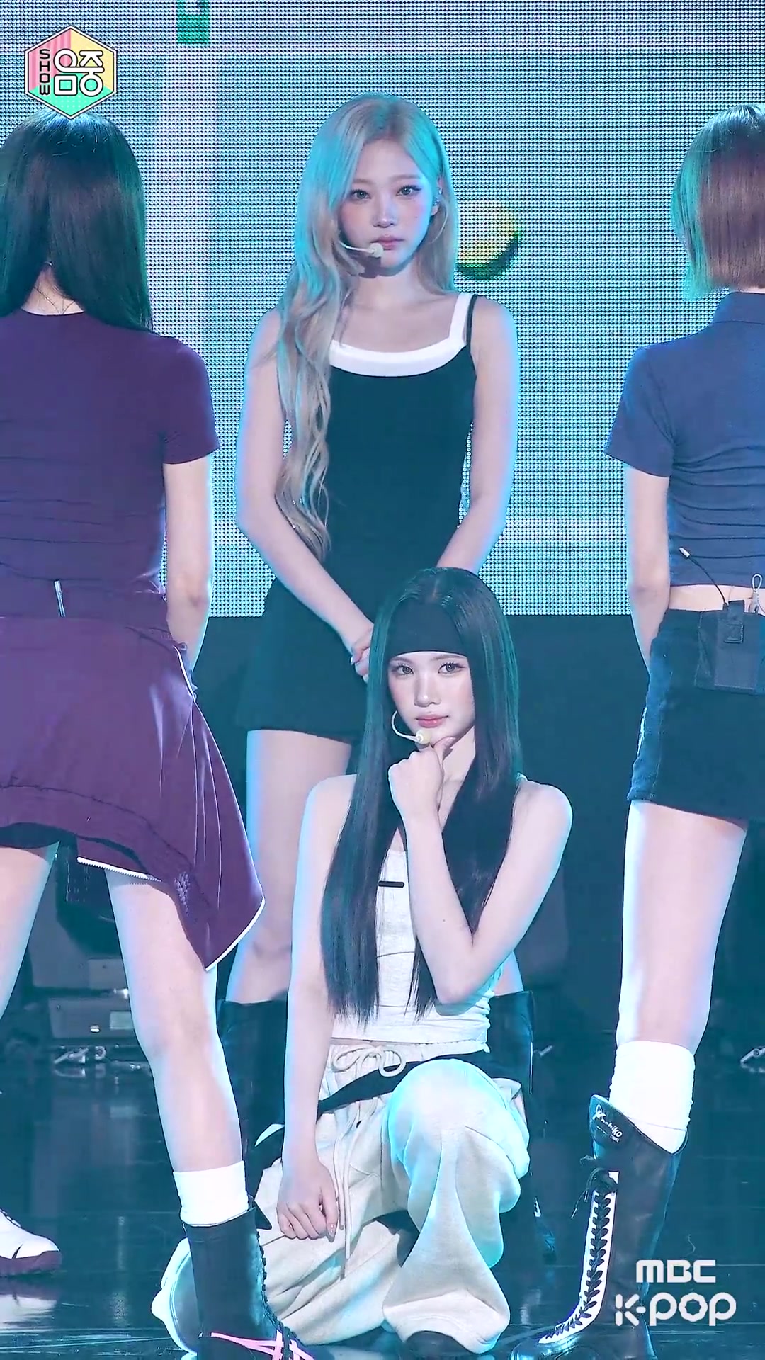 @๐๐๐ฒ๐น๐น๐ฎ๐๐๐ฒ