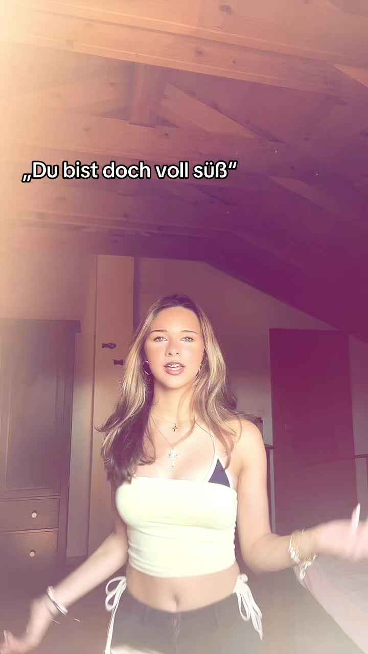@€lla_🪼