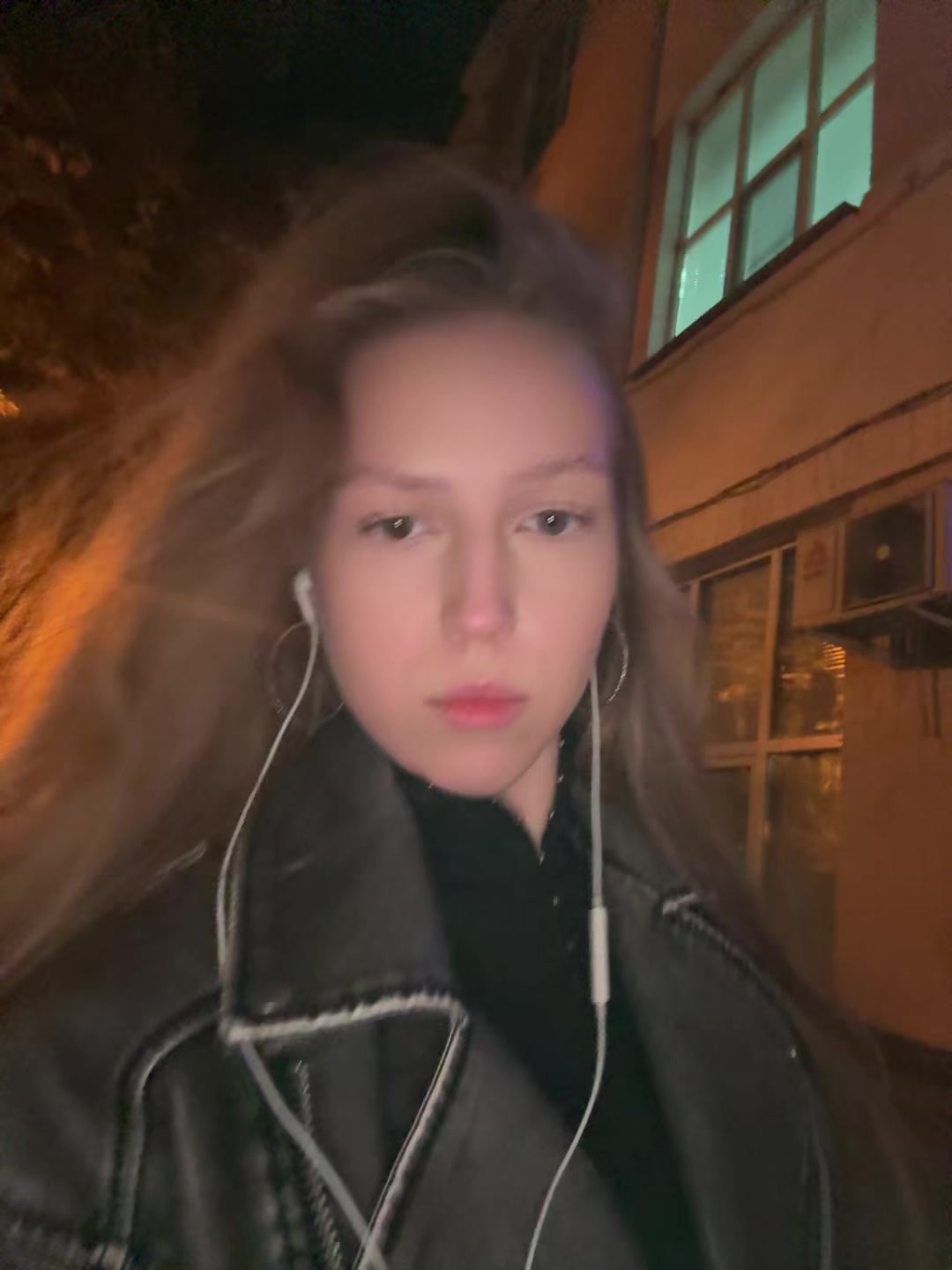@джонияр
