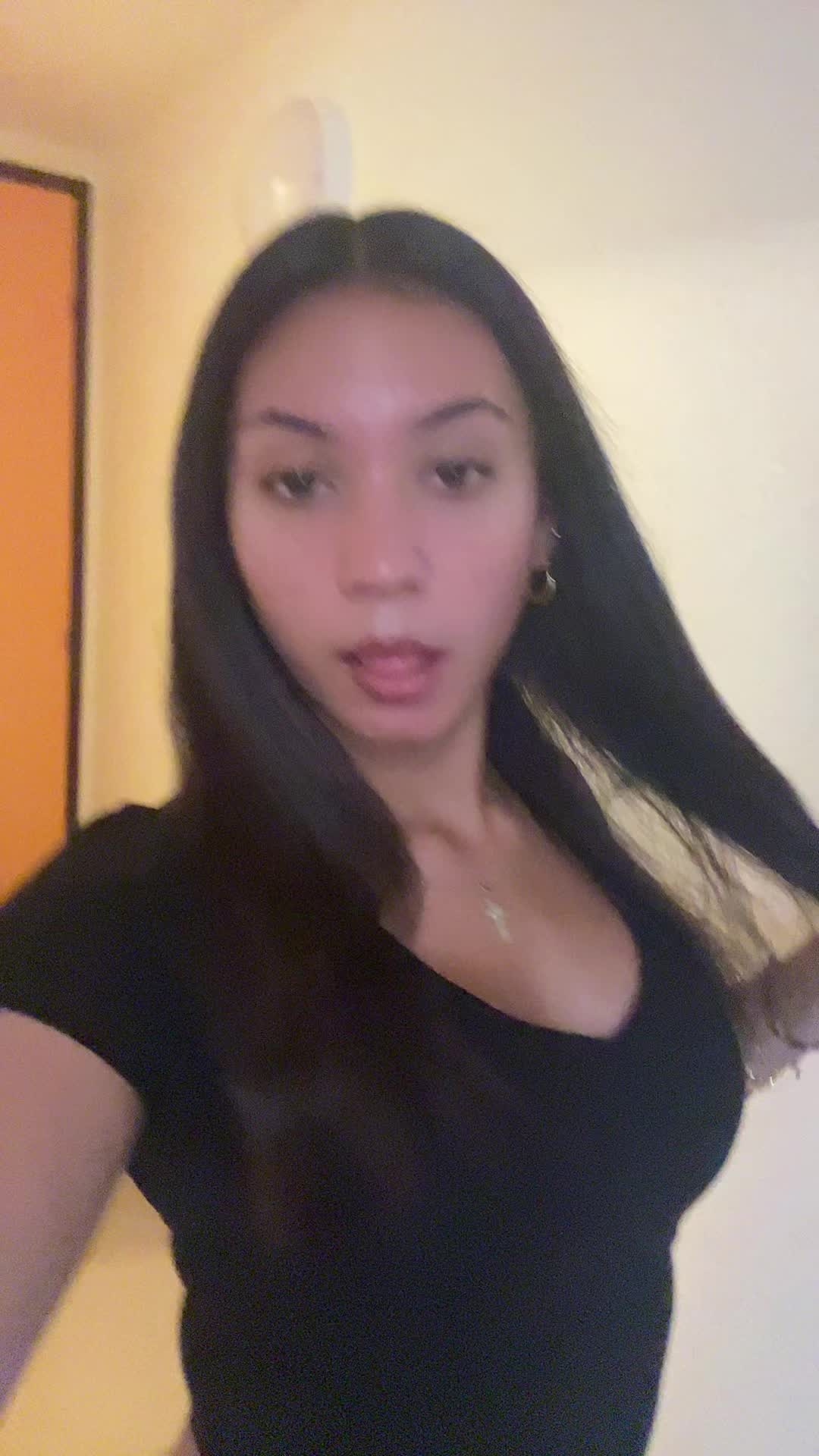 @rosielations444