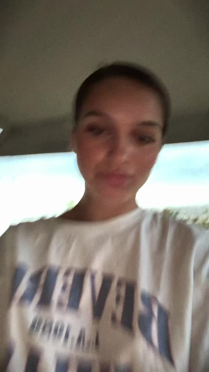 @𝒩𝒶𝑜𝓂𝒾𝑒 𝓌𝒾𝓃𝓉𝑒𝓇𝓈𝓉