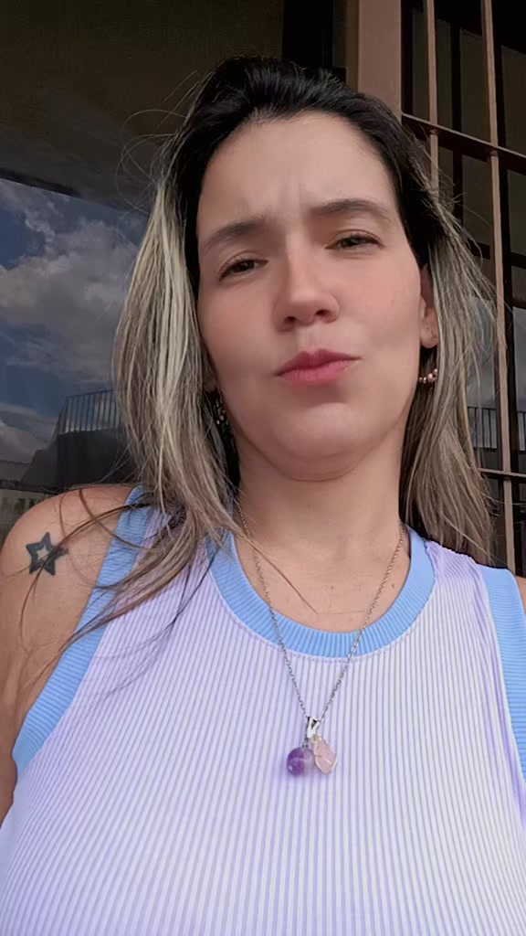 @By Alice Oficial