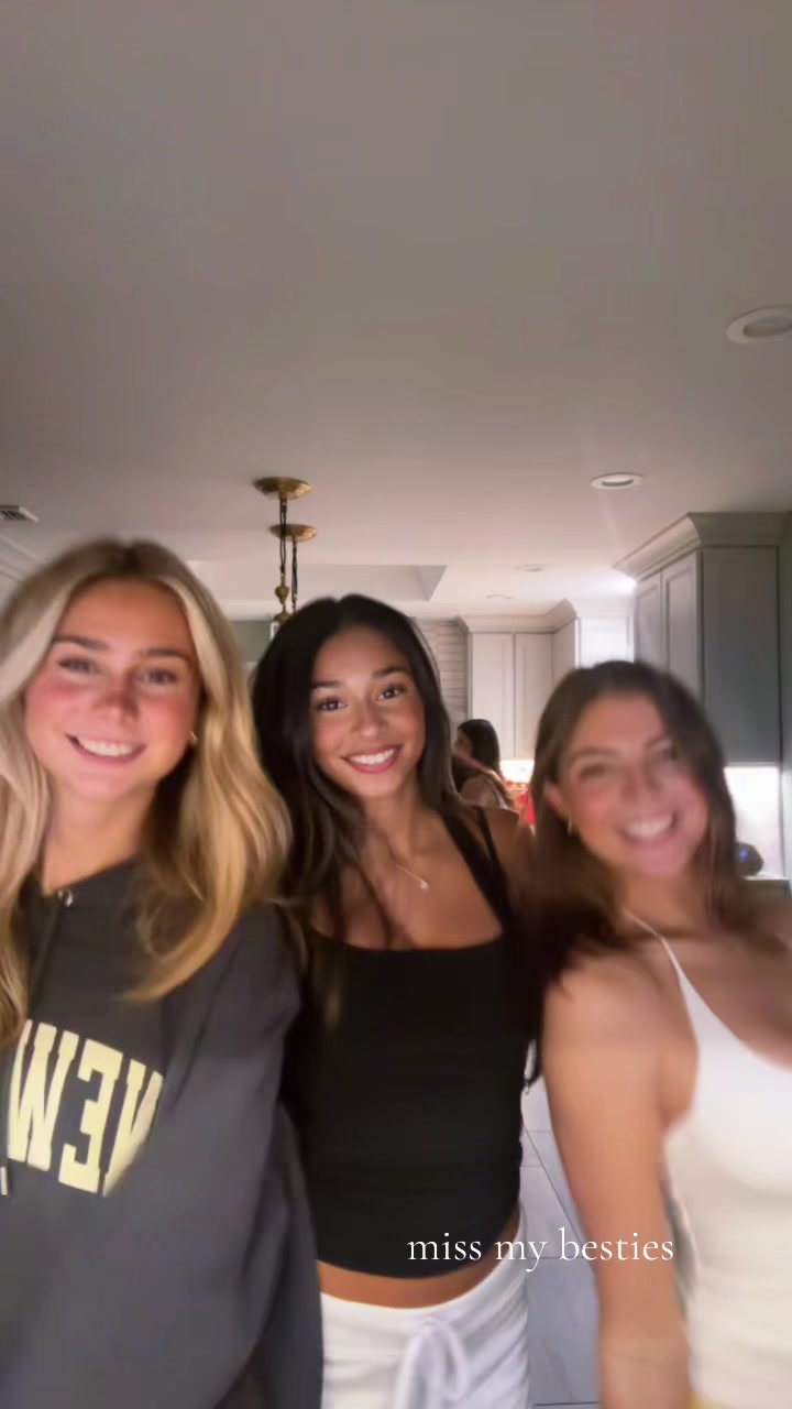 @liyadesai