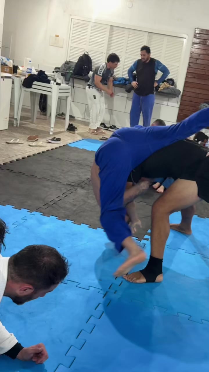 @h_santosbjj