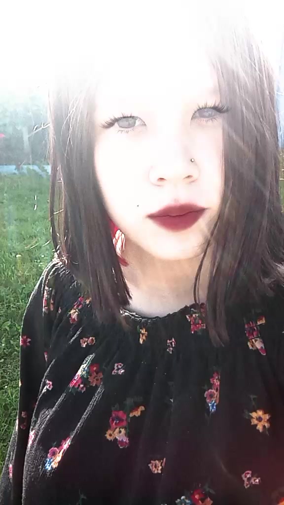 @клубничка