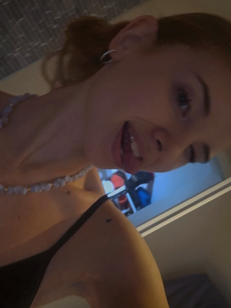 @Xenie🦋