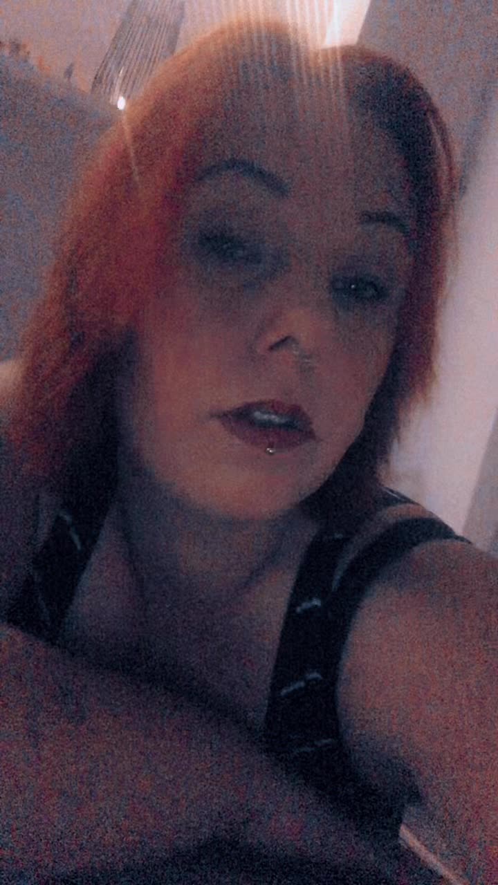 @Jenni✌️