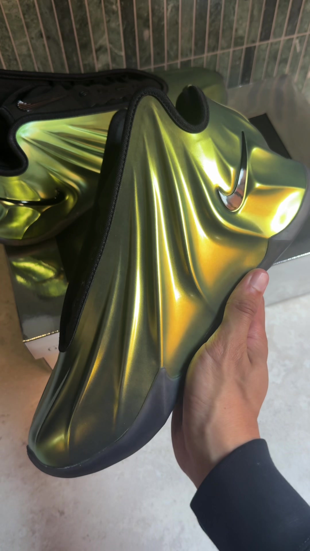 @Sneaker Freaker