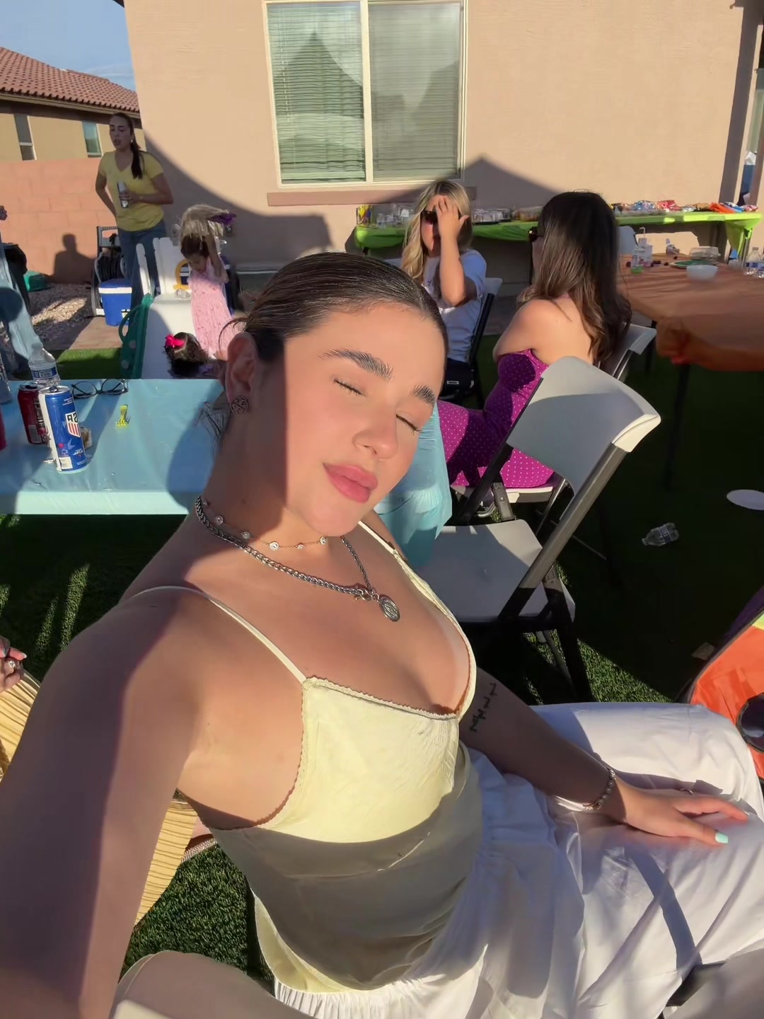 @larissamier