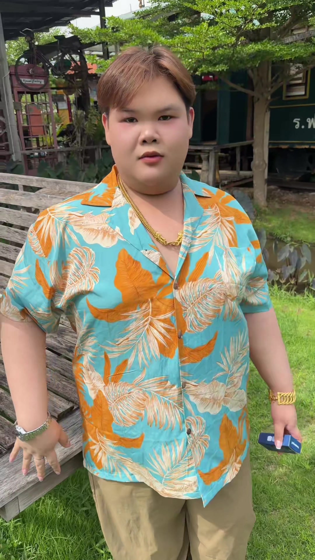 @แม่ผู้ใหญ่(ฉันบ่แม่นทอม)