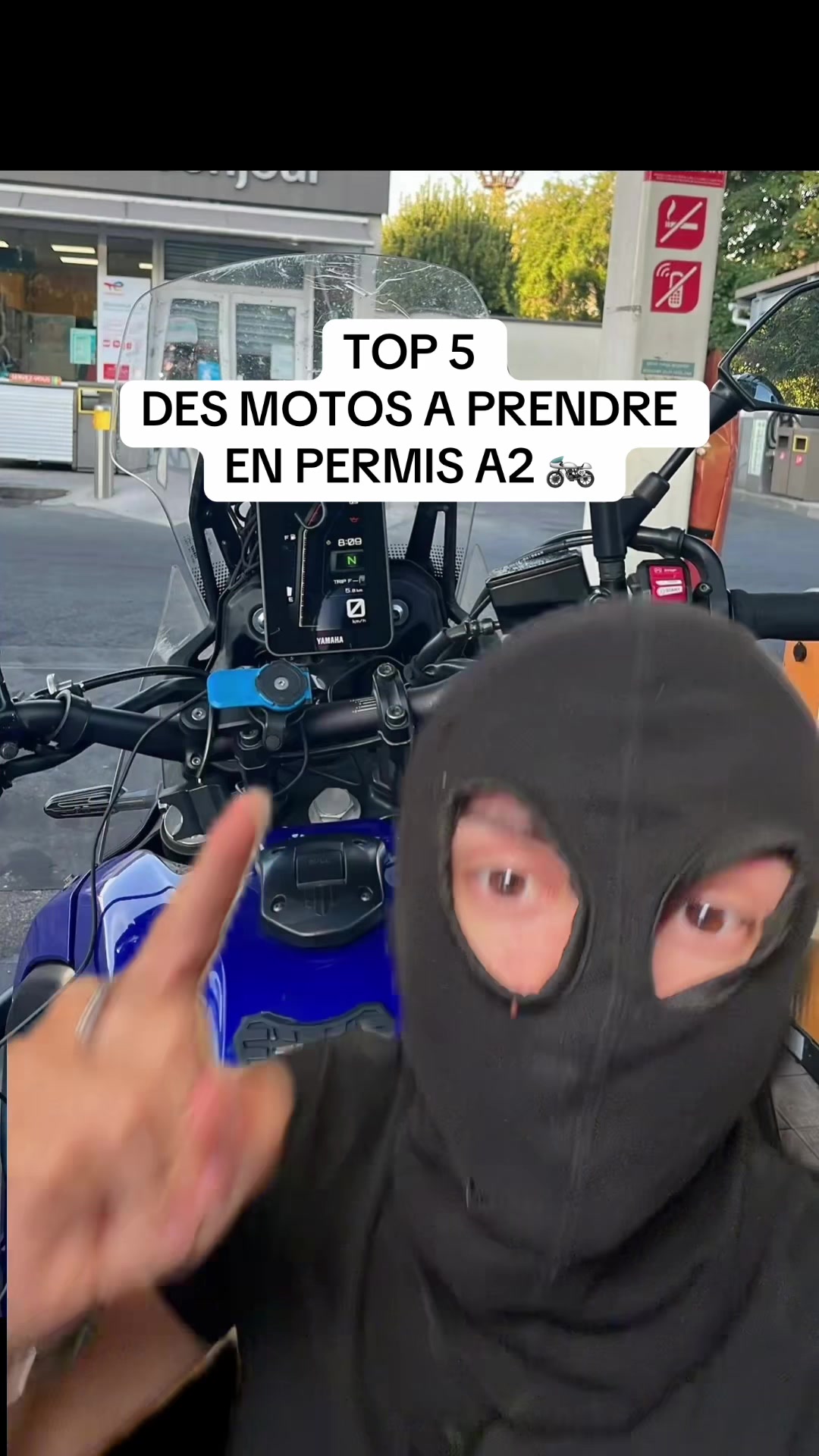 @AKIRO