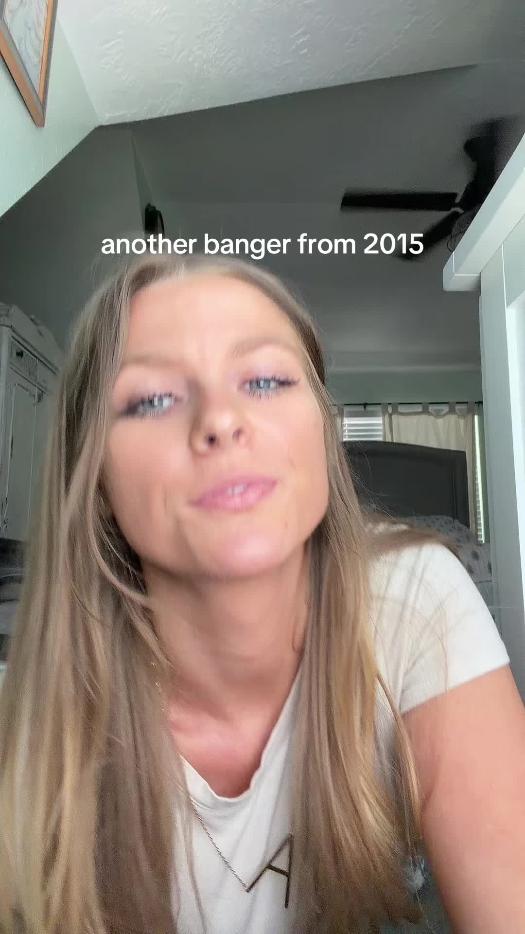 @BuschBlondie