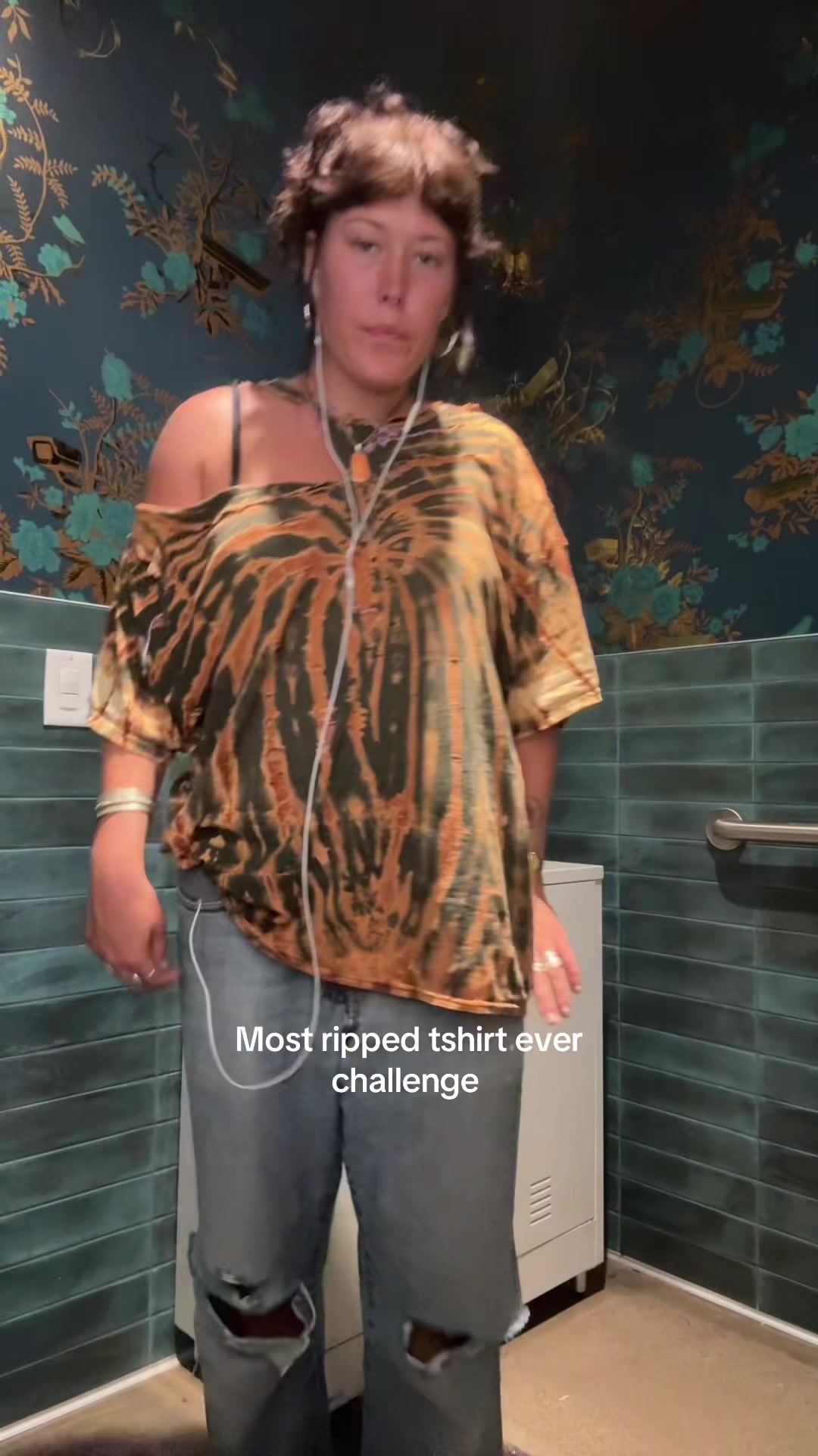 @😝