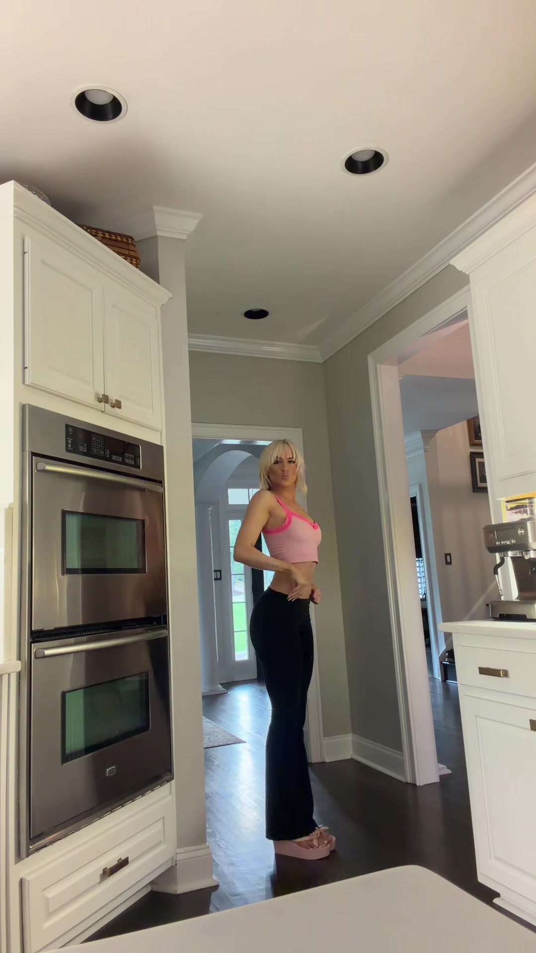 @AVA ISABELLA