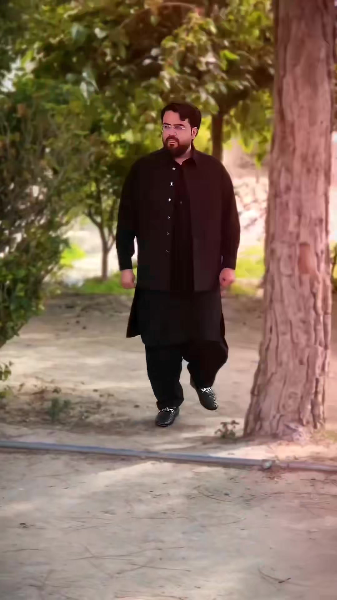 @Tashfain Afridi