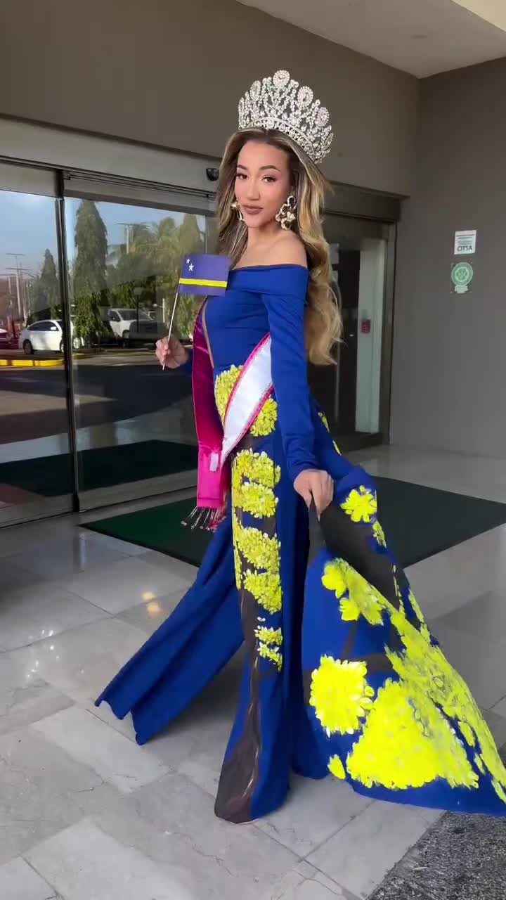 @CuracaoQueens
