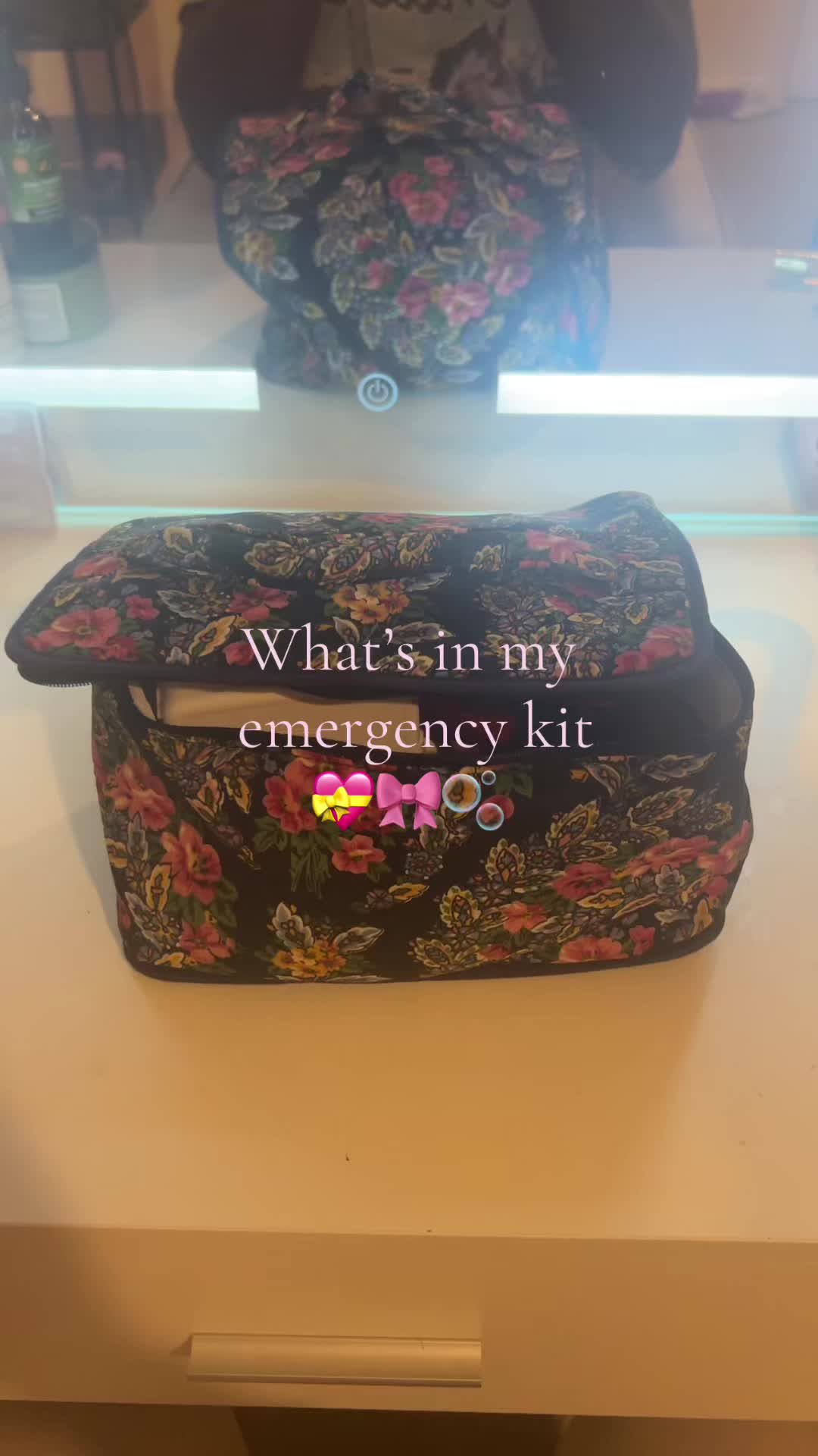@𝓔 🦢🎀