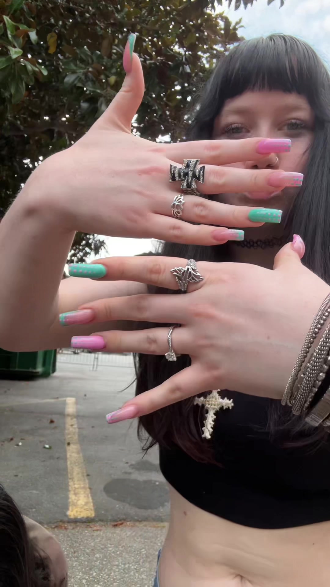 @liivingd3adgrrl