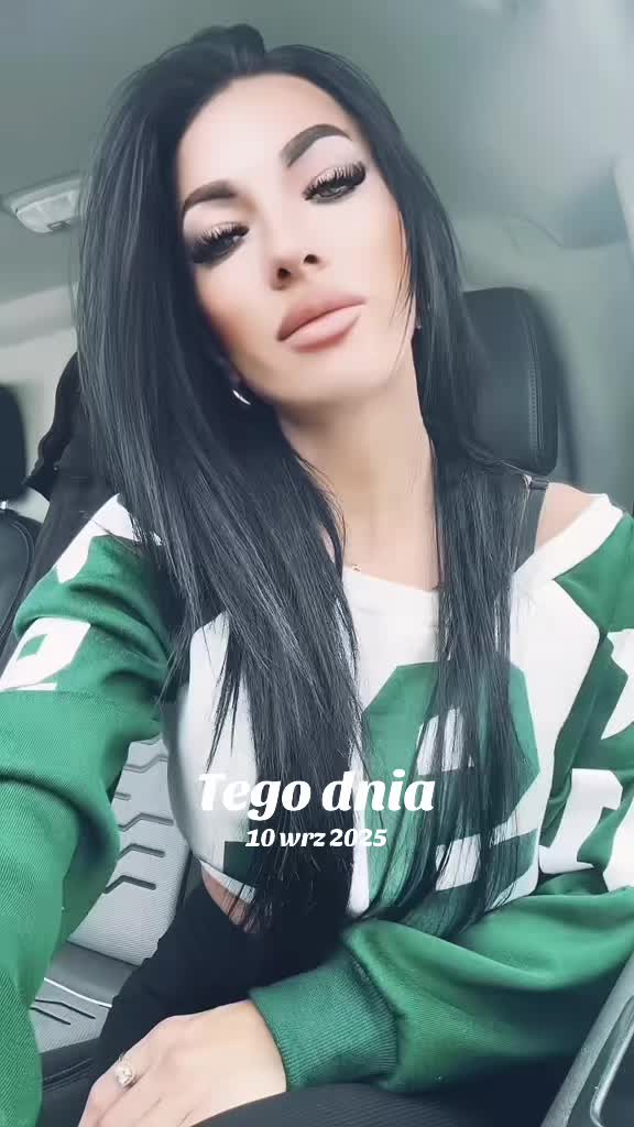 @szalonaalex3
