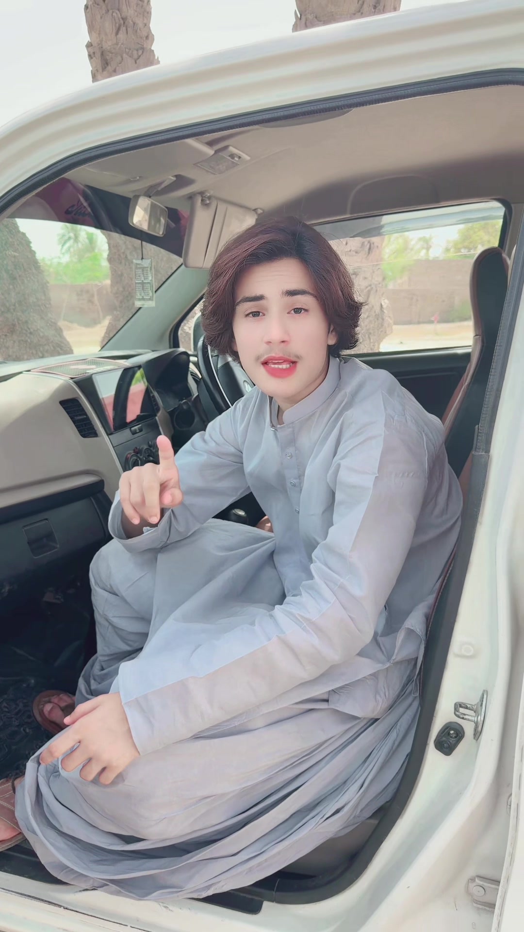 @waqaru