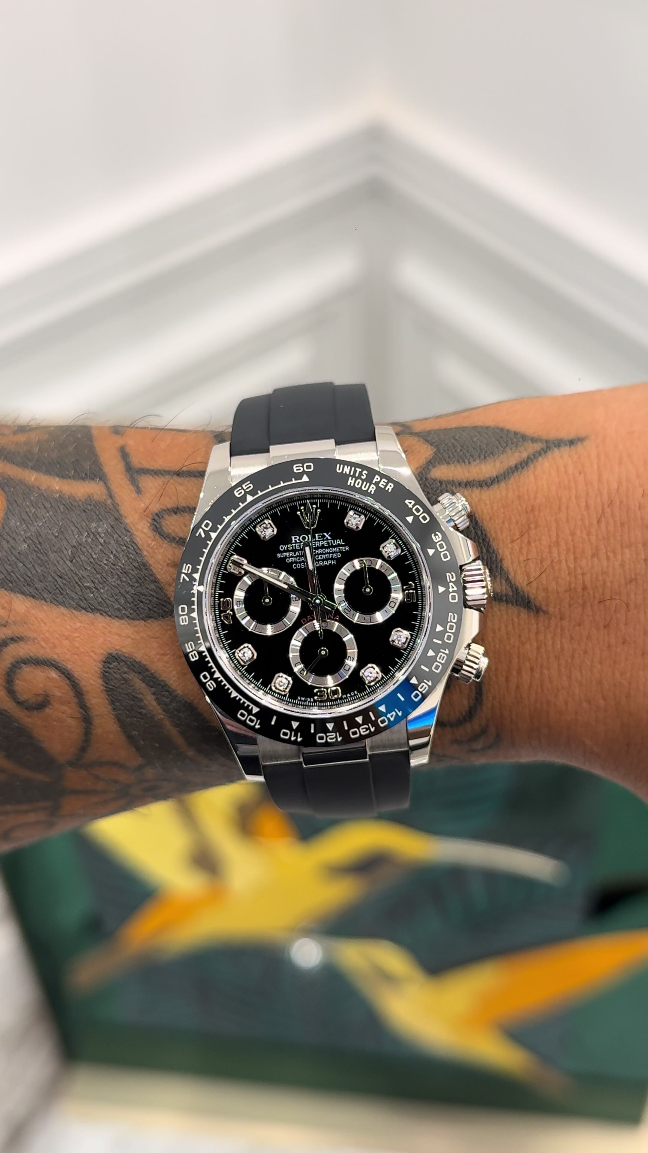 @E.G_WATCH