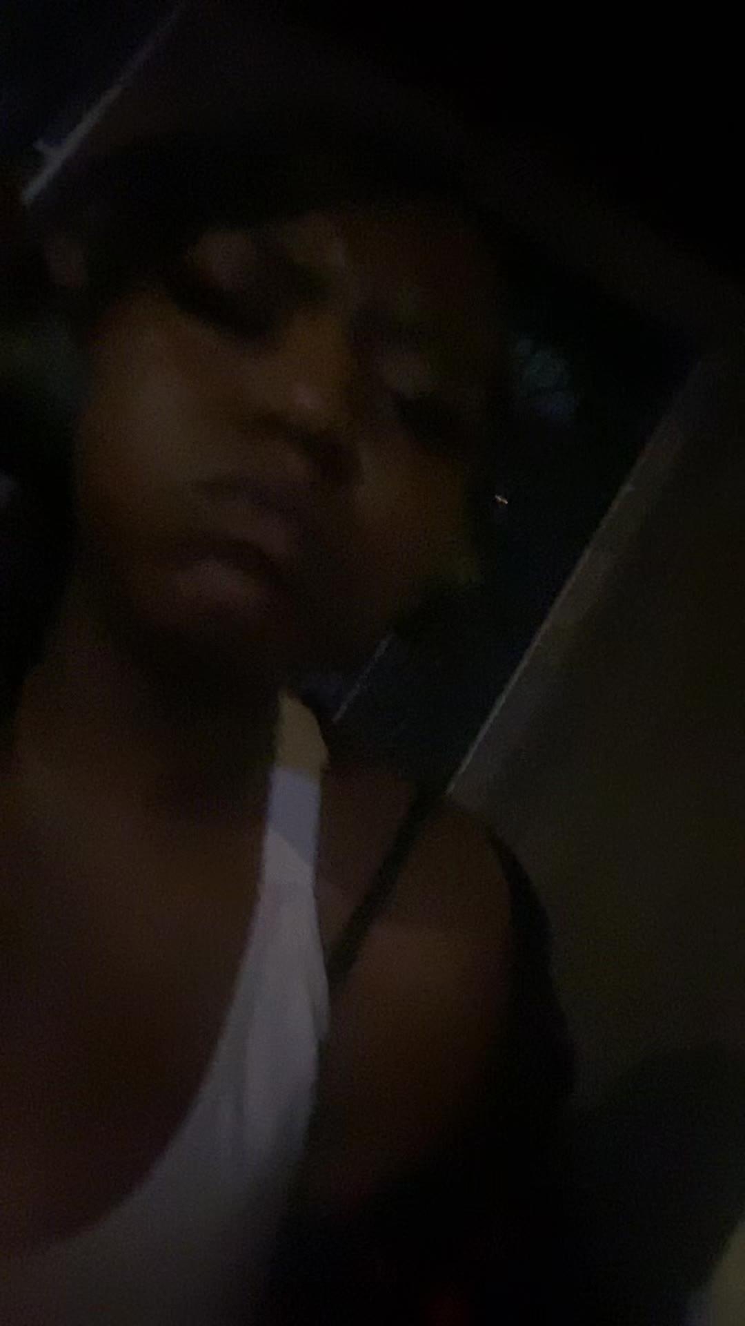 @liyah👩🏽&zwj;❤️&zwj;💋&zwj;👩🏾