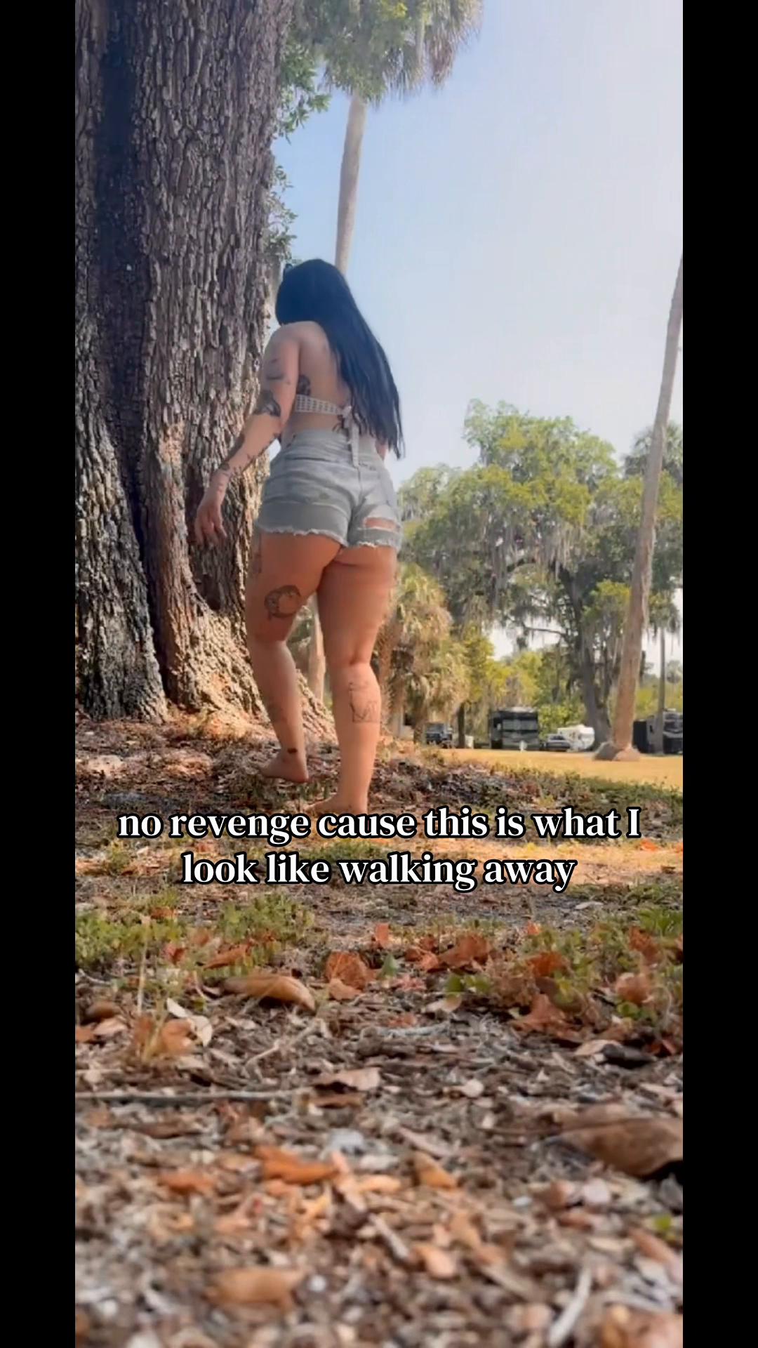 @𝔟𝔬𝔬𝔤𝔢𝔶𝔪𝔞𝔫