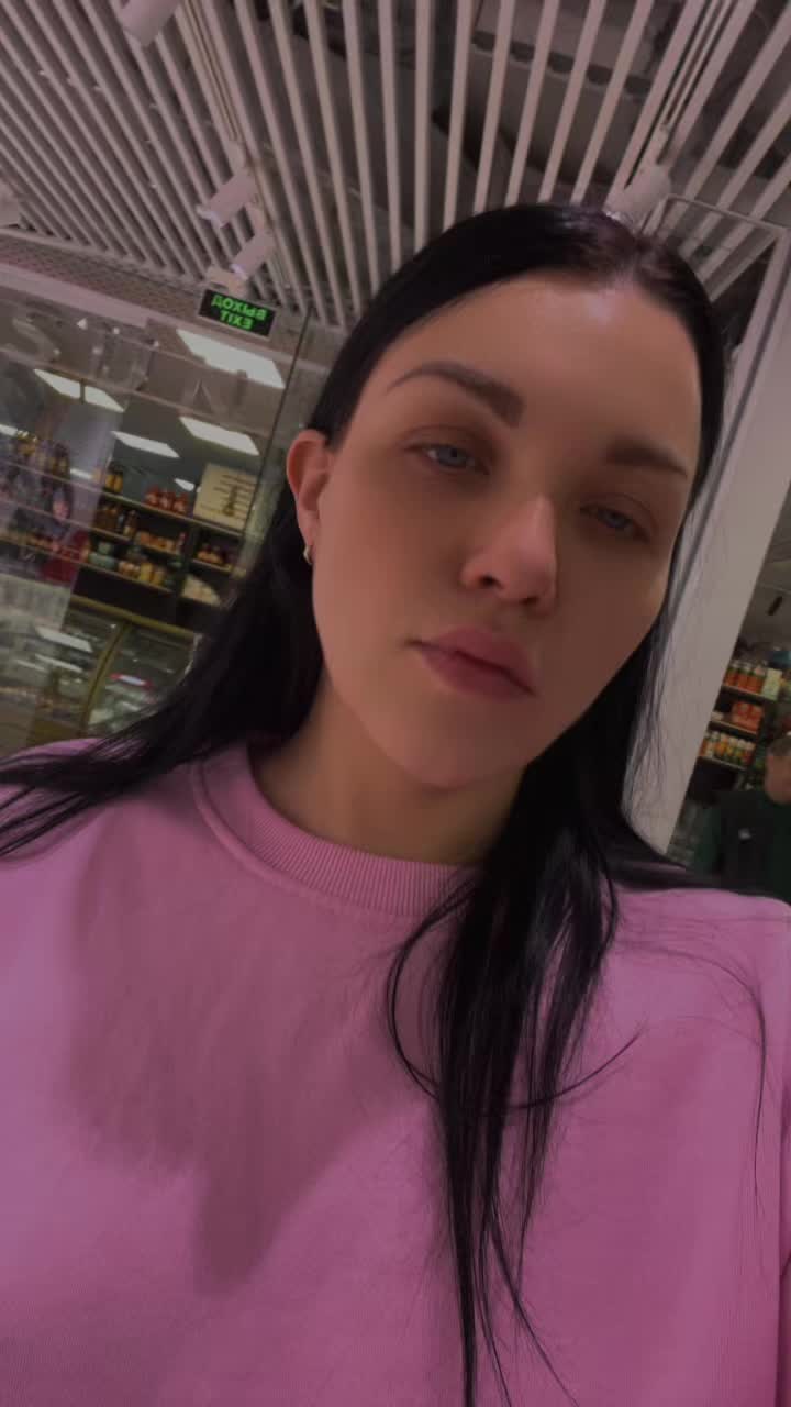 @Anna Varta