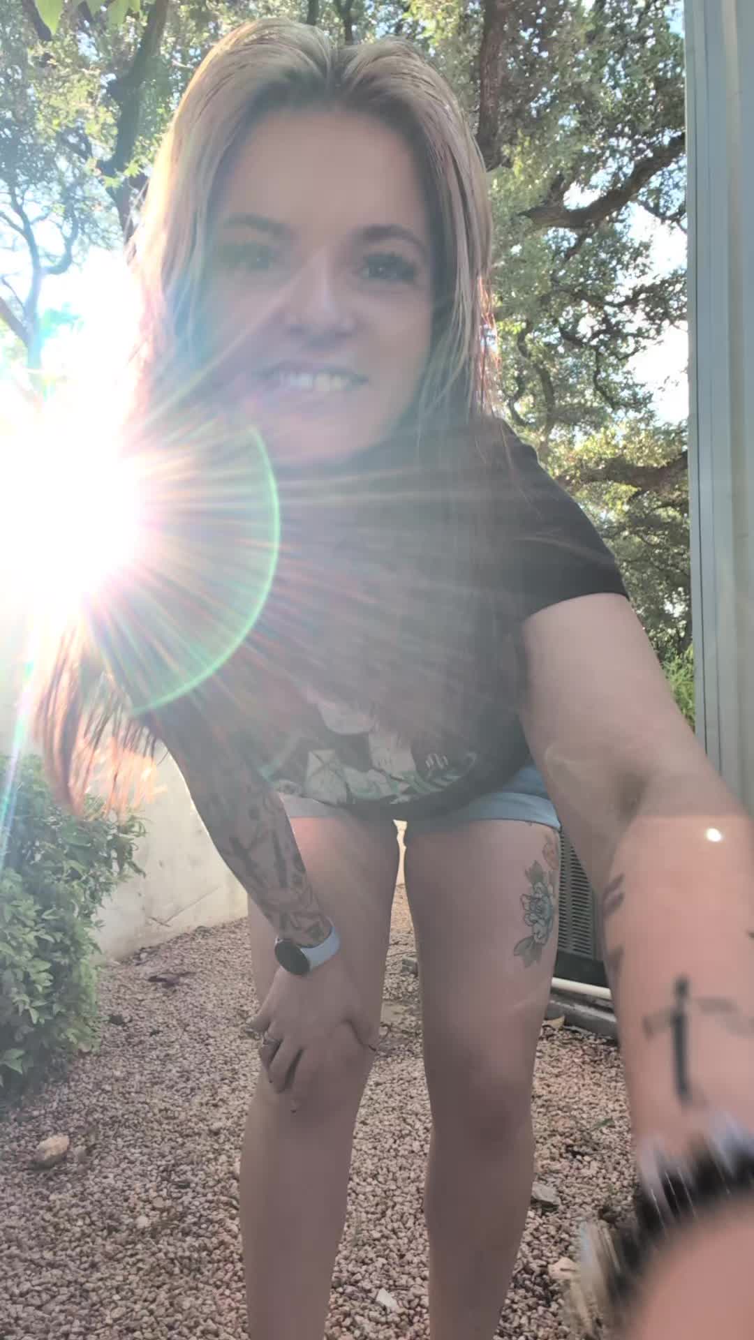 @BibbidiBobiBoo | Streamer