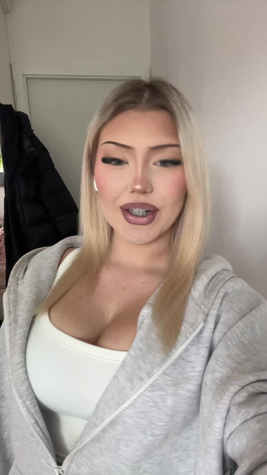 @guesswho123