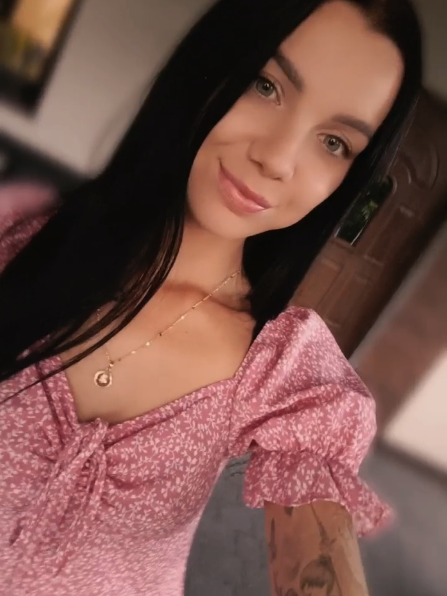 @czarneniebo___