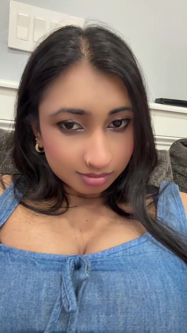 @Priya ✨🧿