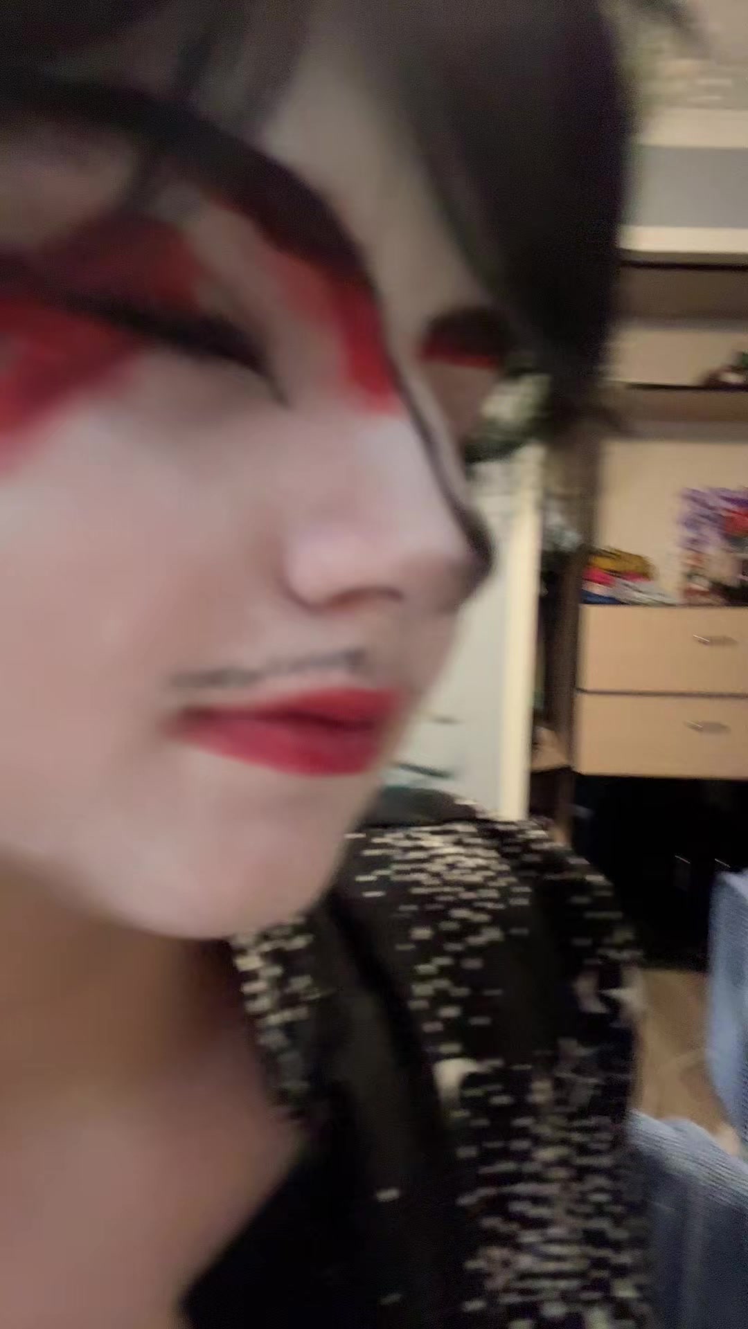 @DragKingMayhem