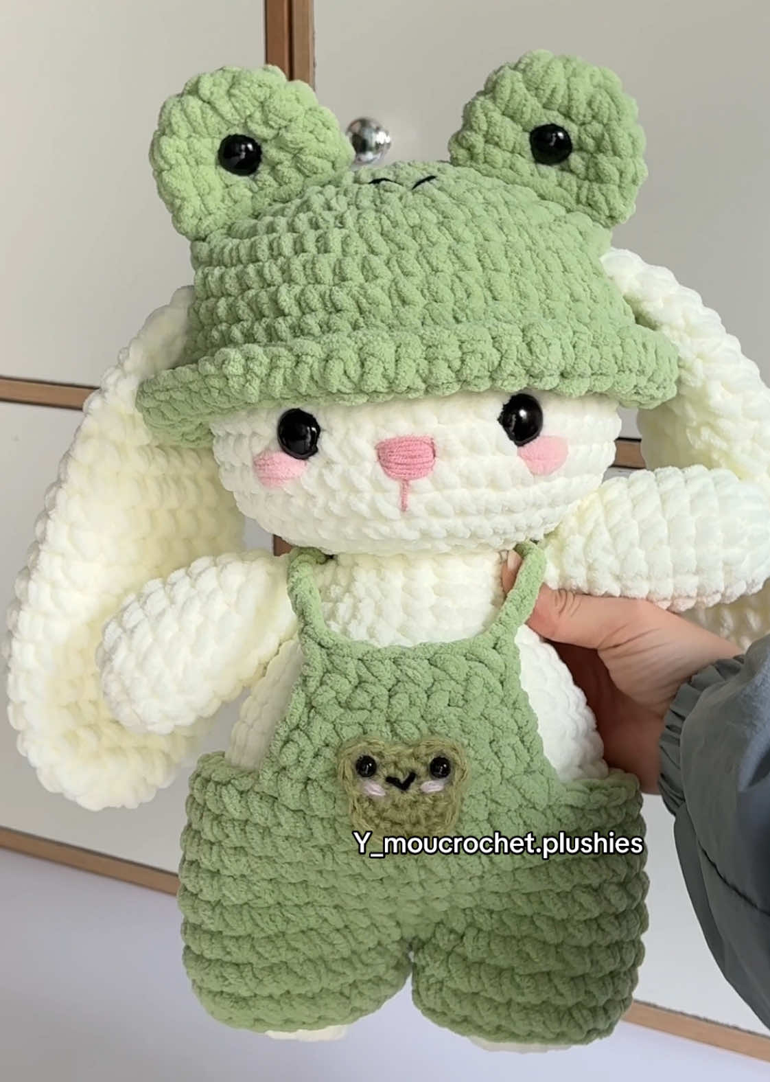 @Y_MOUCROCHET