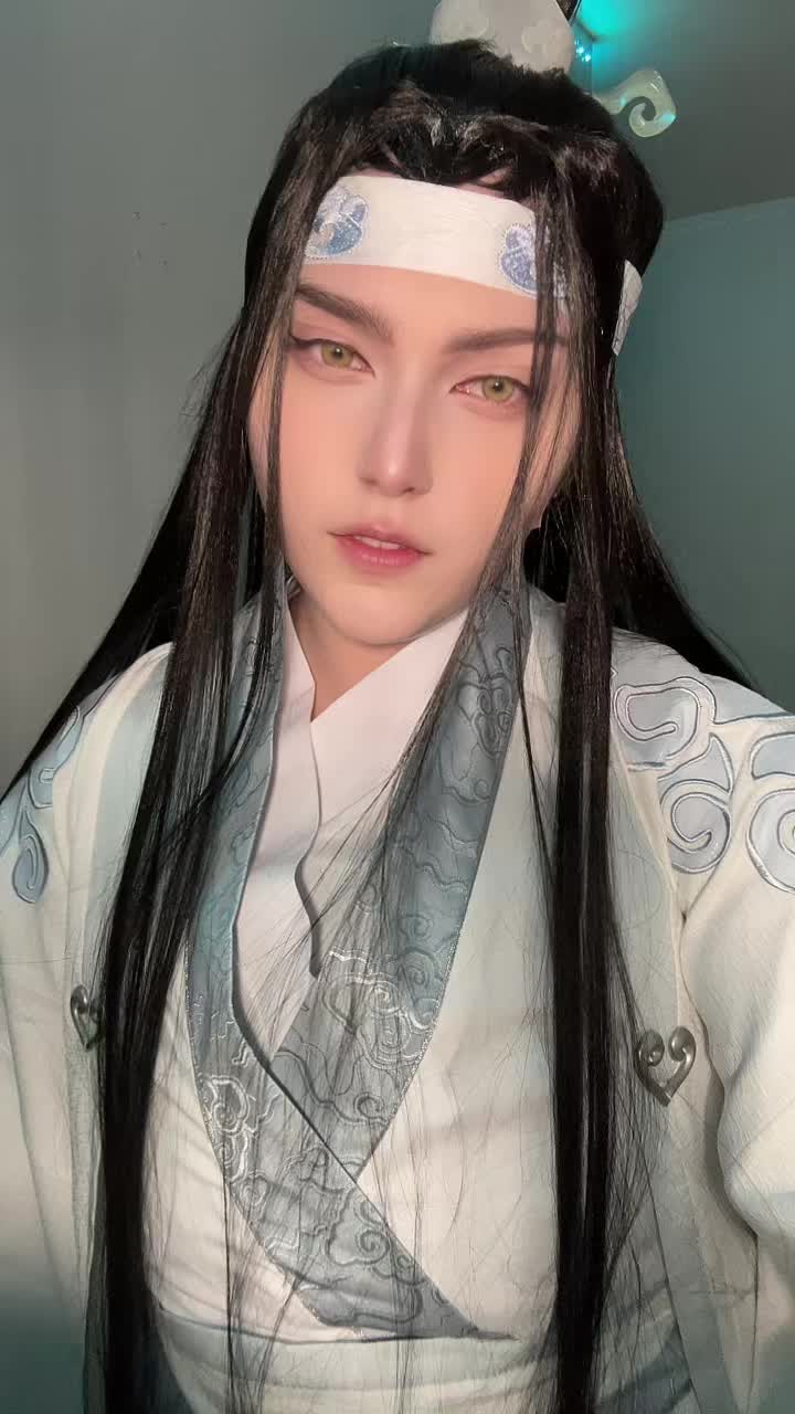 @𝑙𝑢𝑥 ✰ ⋆˚࿔
