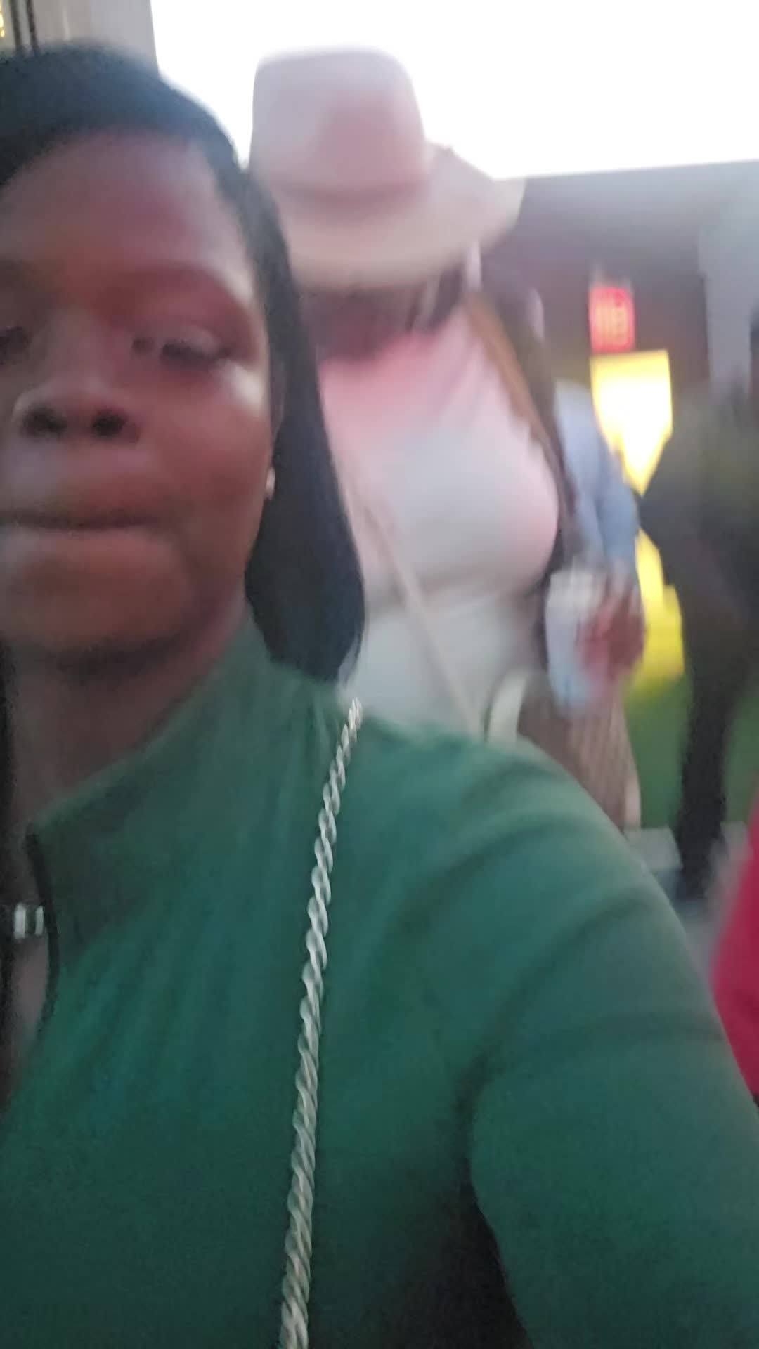 @betty_boo