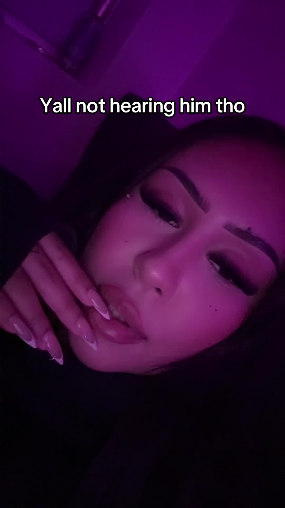 @️
