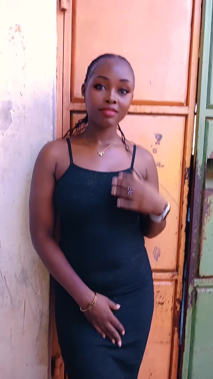@Kadzo