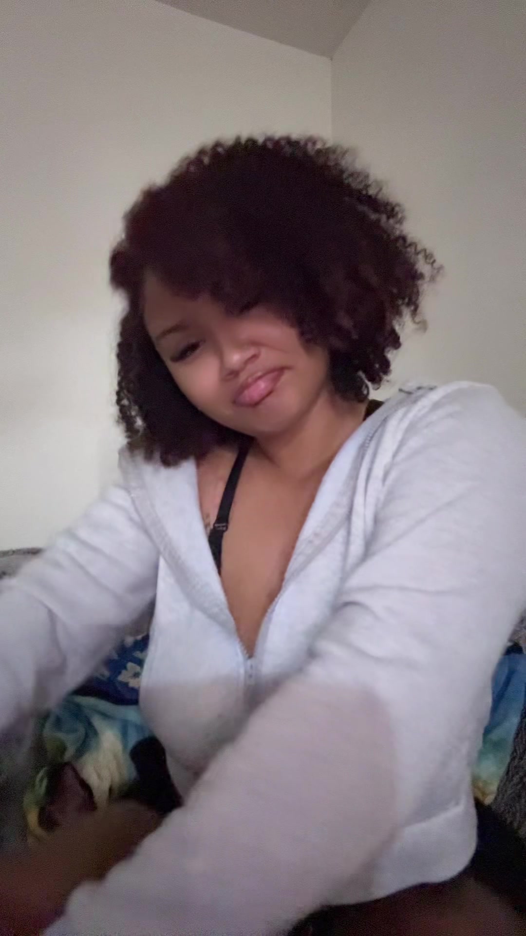 @Lightskinbabiee
