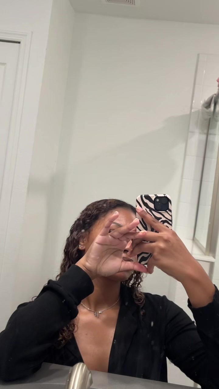 @s.