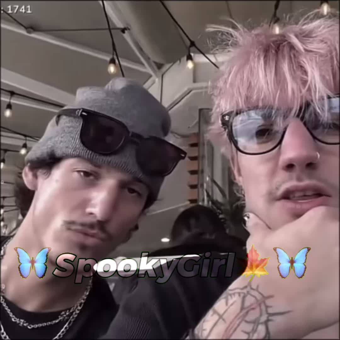 @🦋SpookyGirl 🍁🦋