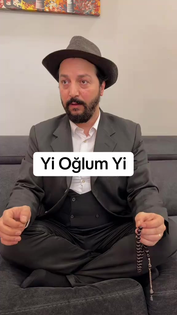 @K&ouml;m&uuml;r G&ouml;zl&uuml;m