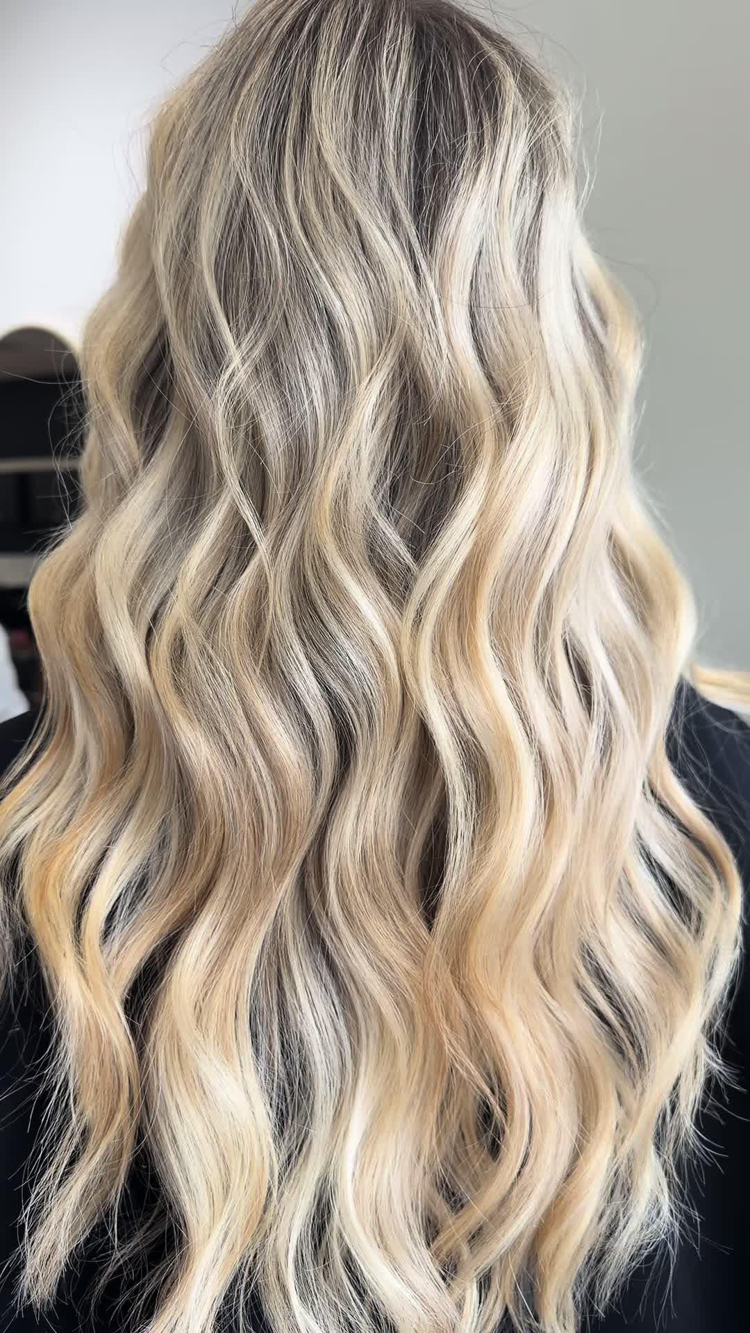 @Taryn | Wifey~Mama~Hairstylist