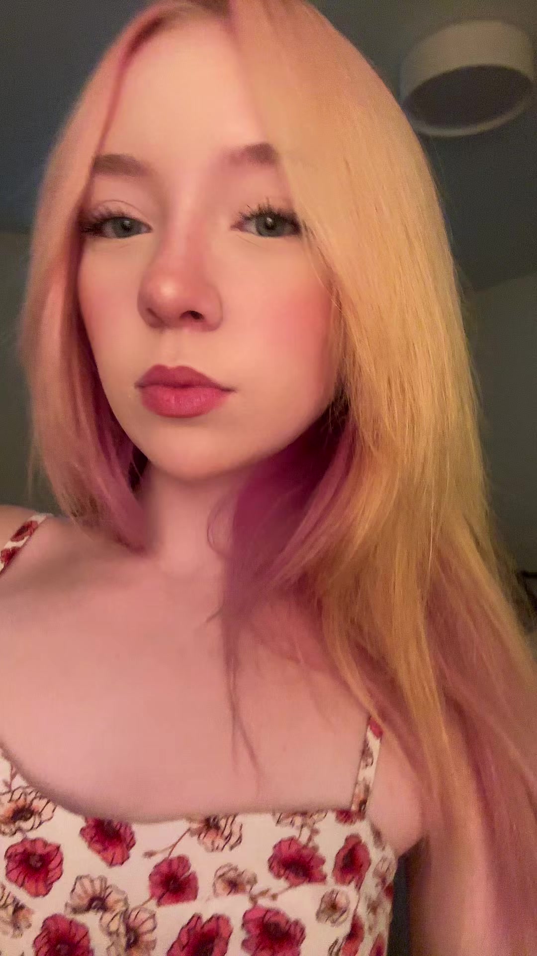 @☮️
