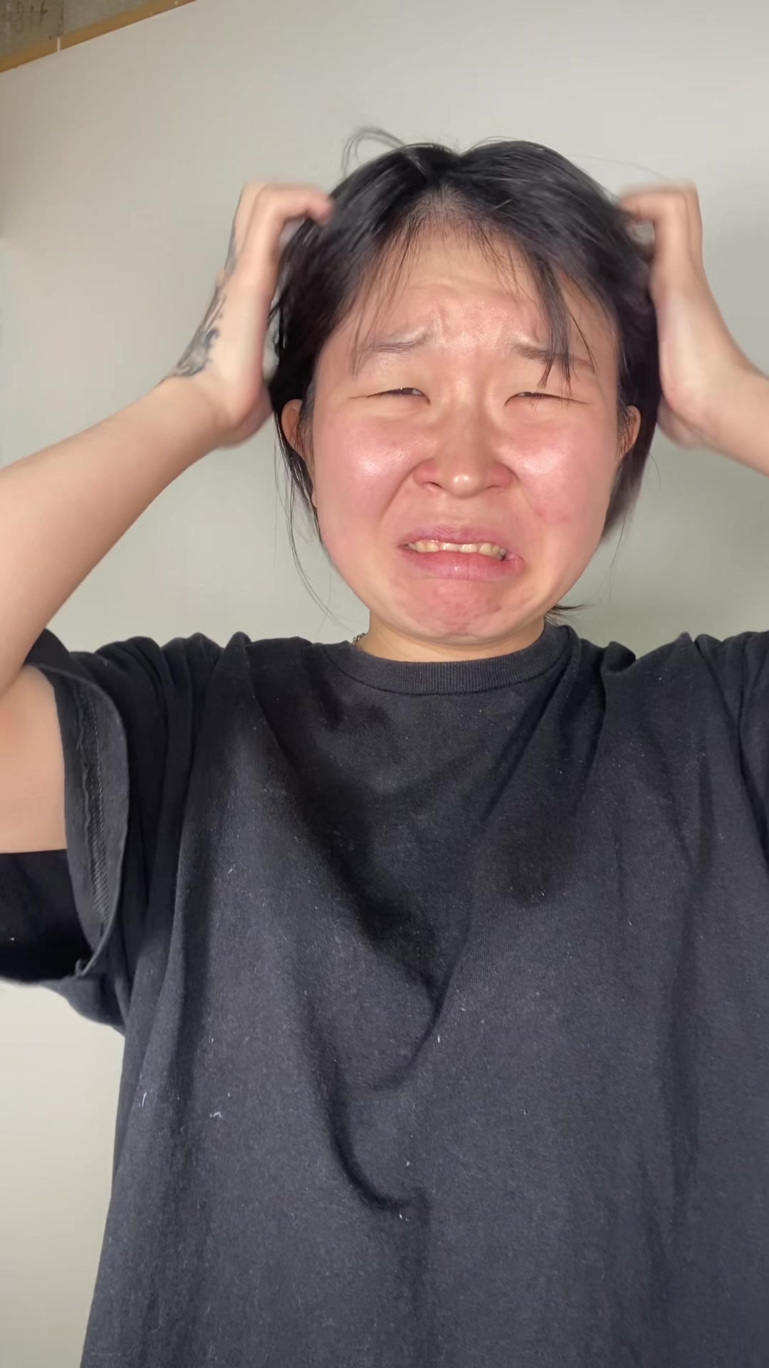 @ヘアメイク事務所に勤務する女子の日常