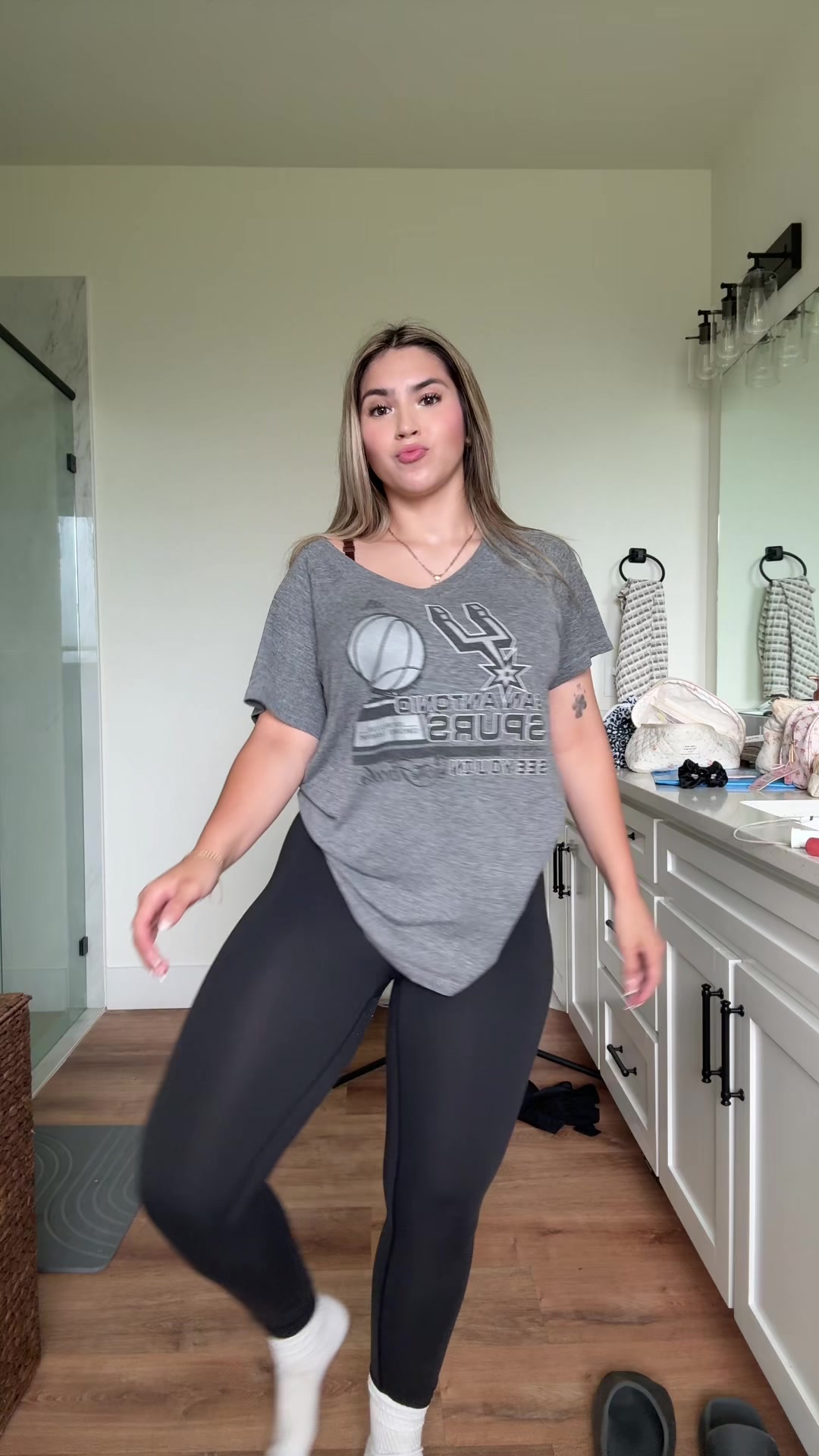 @nicolehill007
