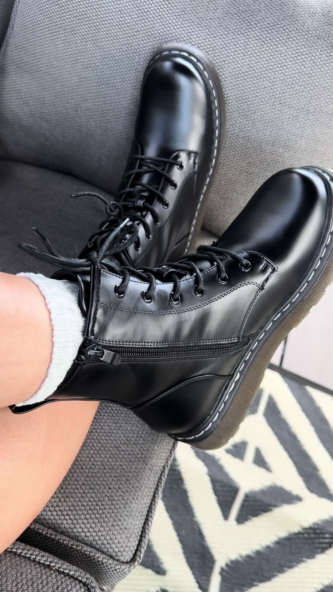 @Yelissa