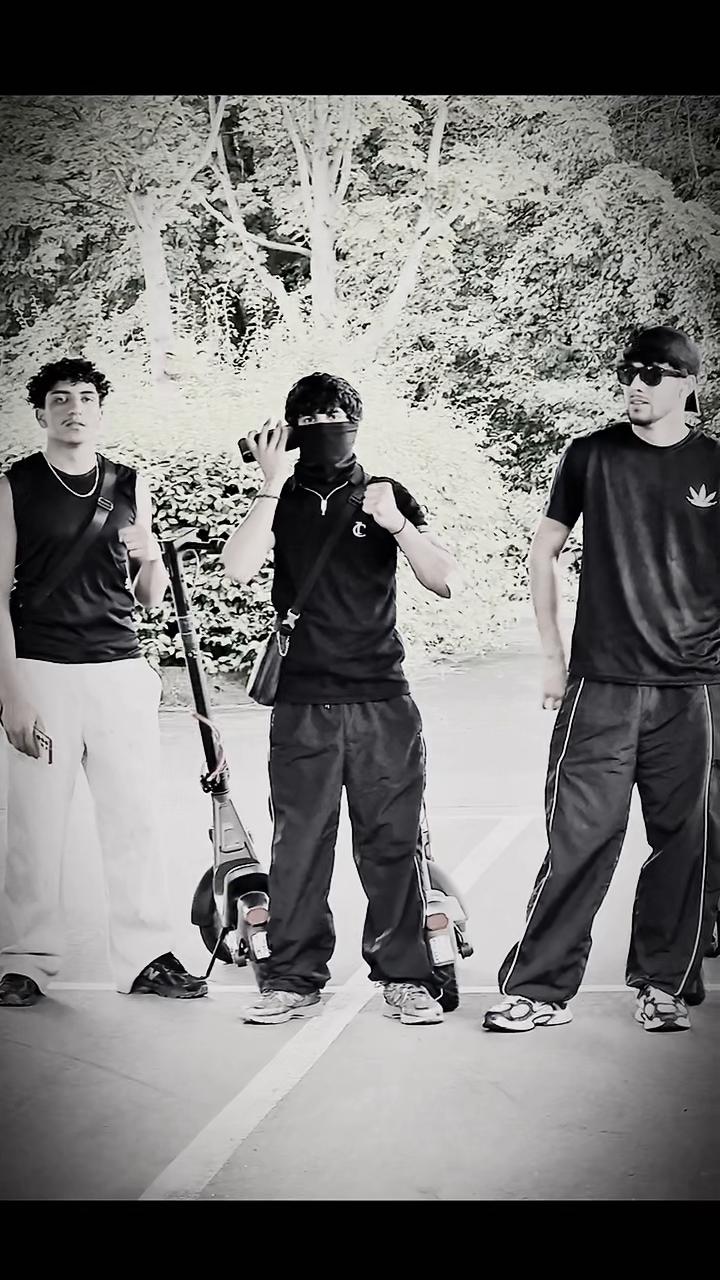 @•.✌🏽 ZaRaWar 🦅 .•