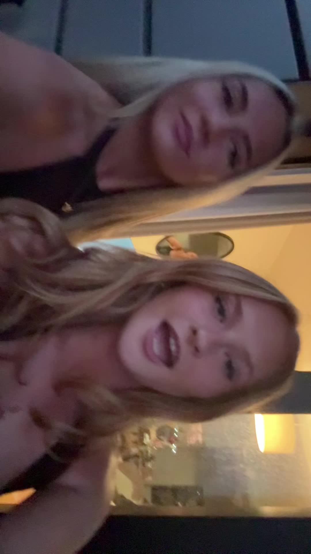 @PoppyWybrow