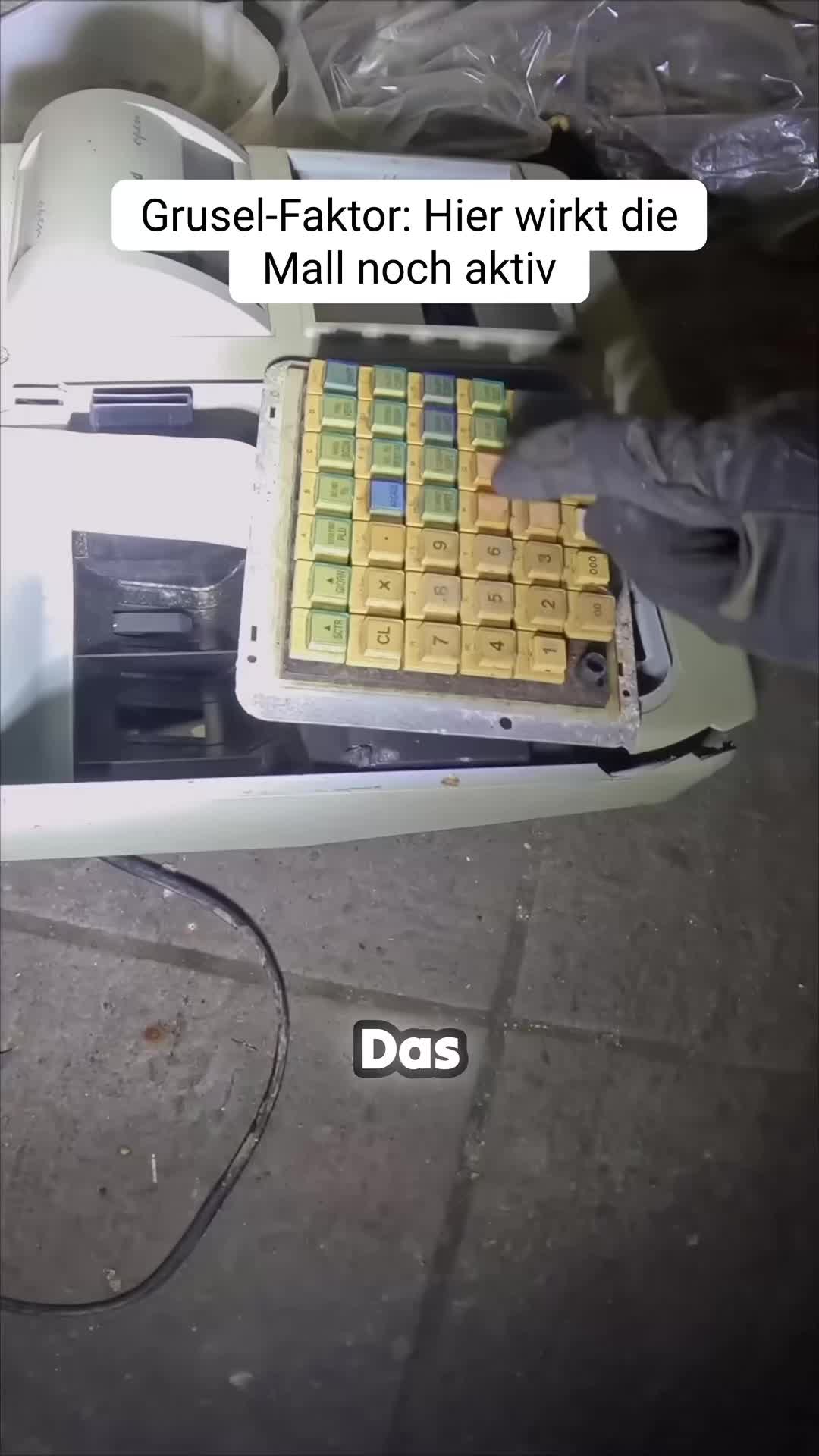 @HorrorPlace_E